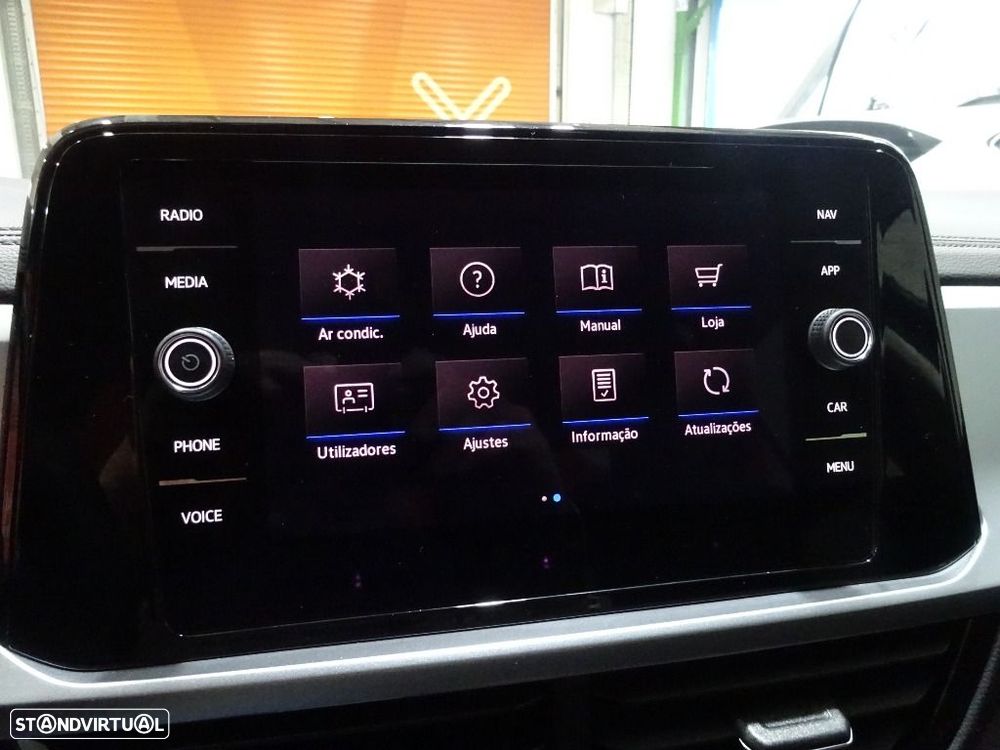 VW T-Roc 1.0 TSI Urban - 20