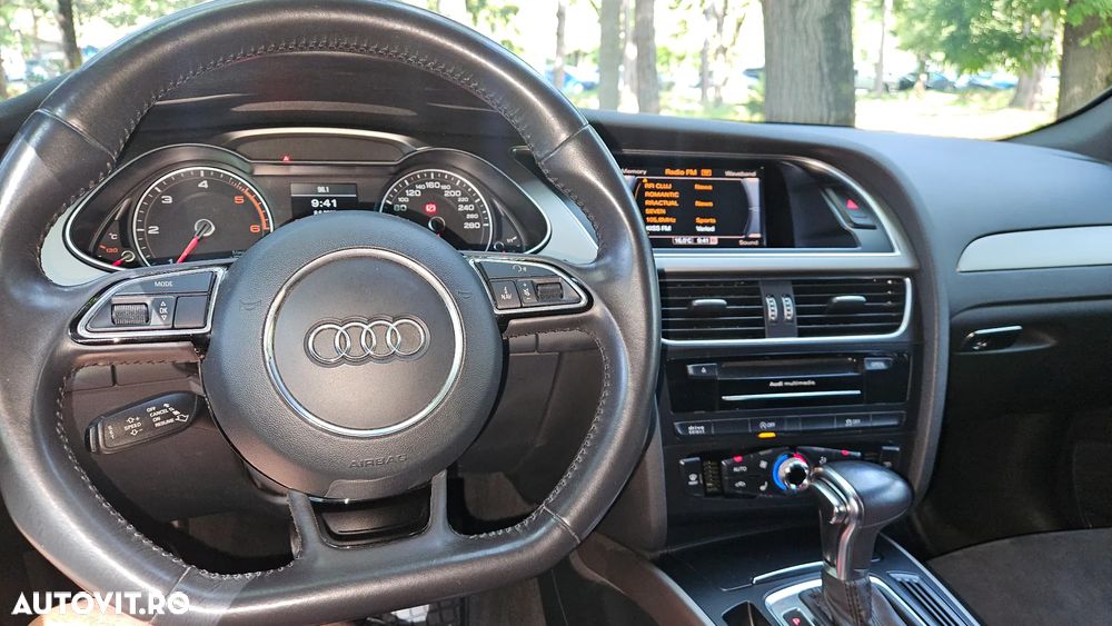 Audi A4 Avant 2.0 TDI Multitronic - 28