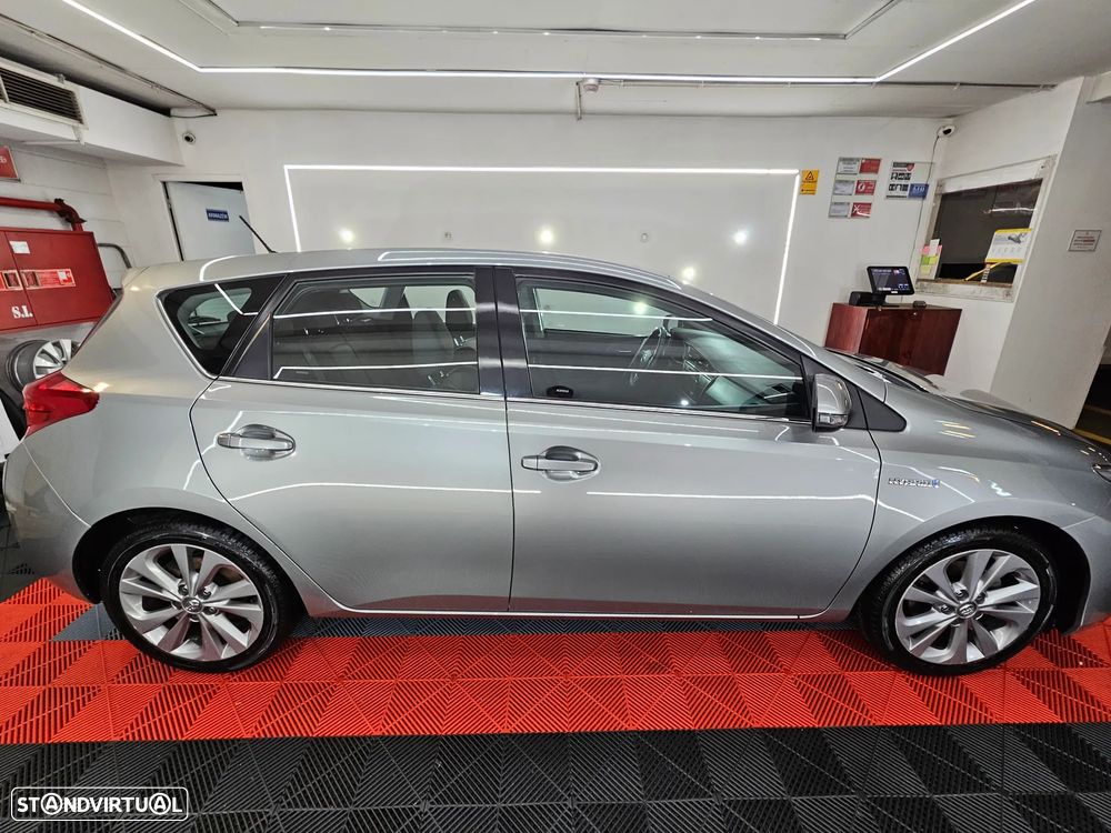 Toyota Auris 1.8 HSD Active - 6