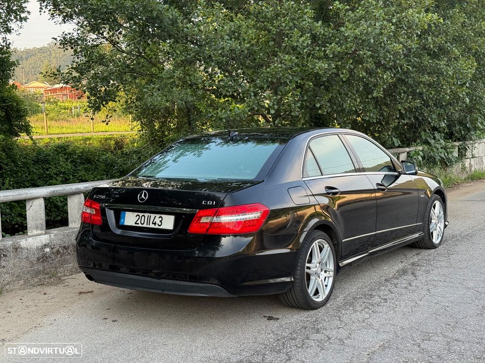Mercedes-Benz E 250 CDI Avantgarde BlueEfficiency — fotografia 31