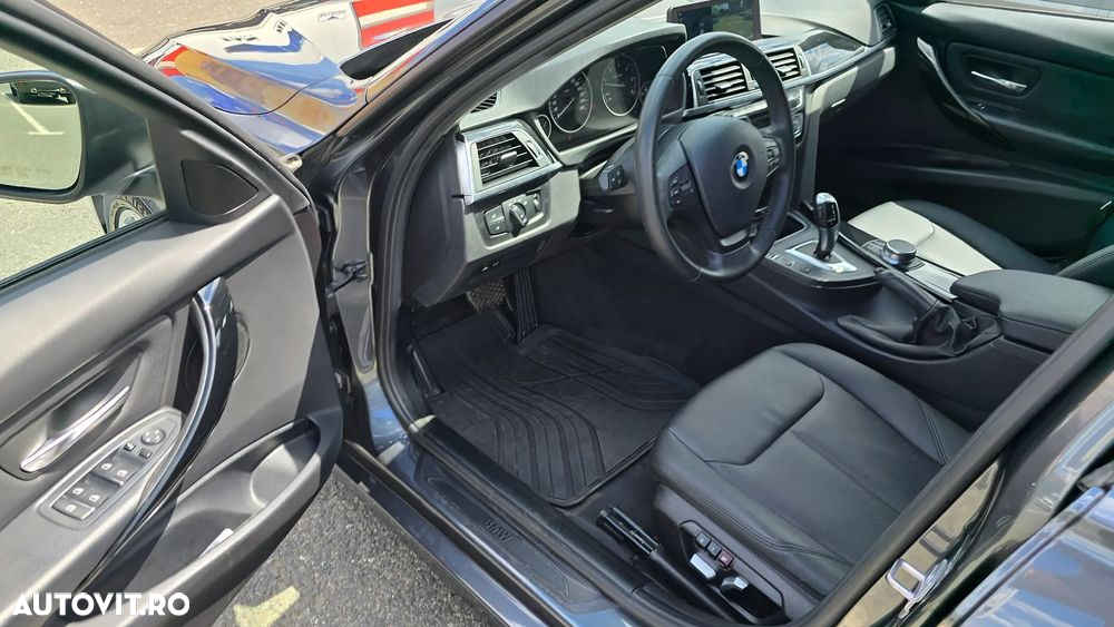 BMW Seria 3 320d Aut. Sport Line - 32