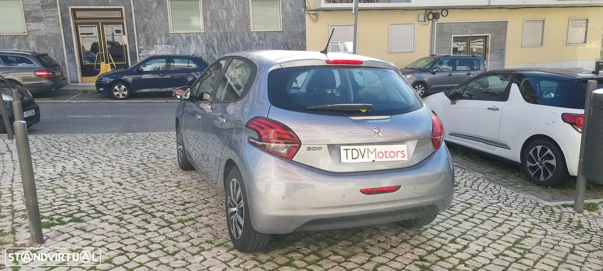 Peugeot 208 1.5 BlueHDi Active Business Pack - 6