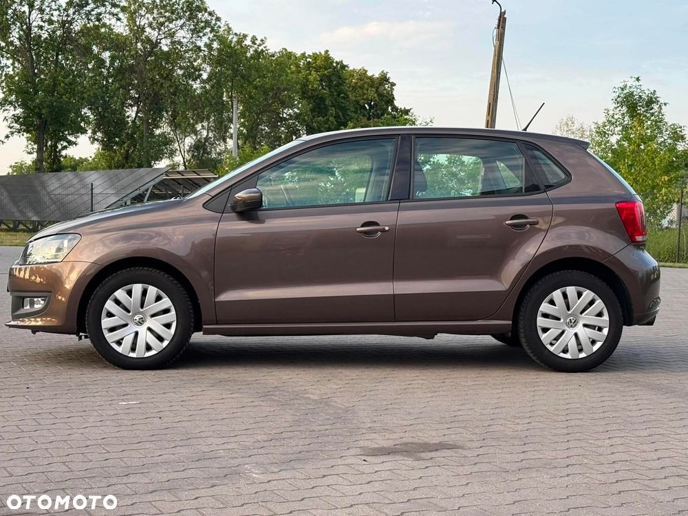 Volkswagen Polo 1.4 16V Comfortline - 23