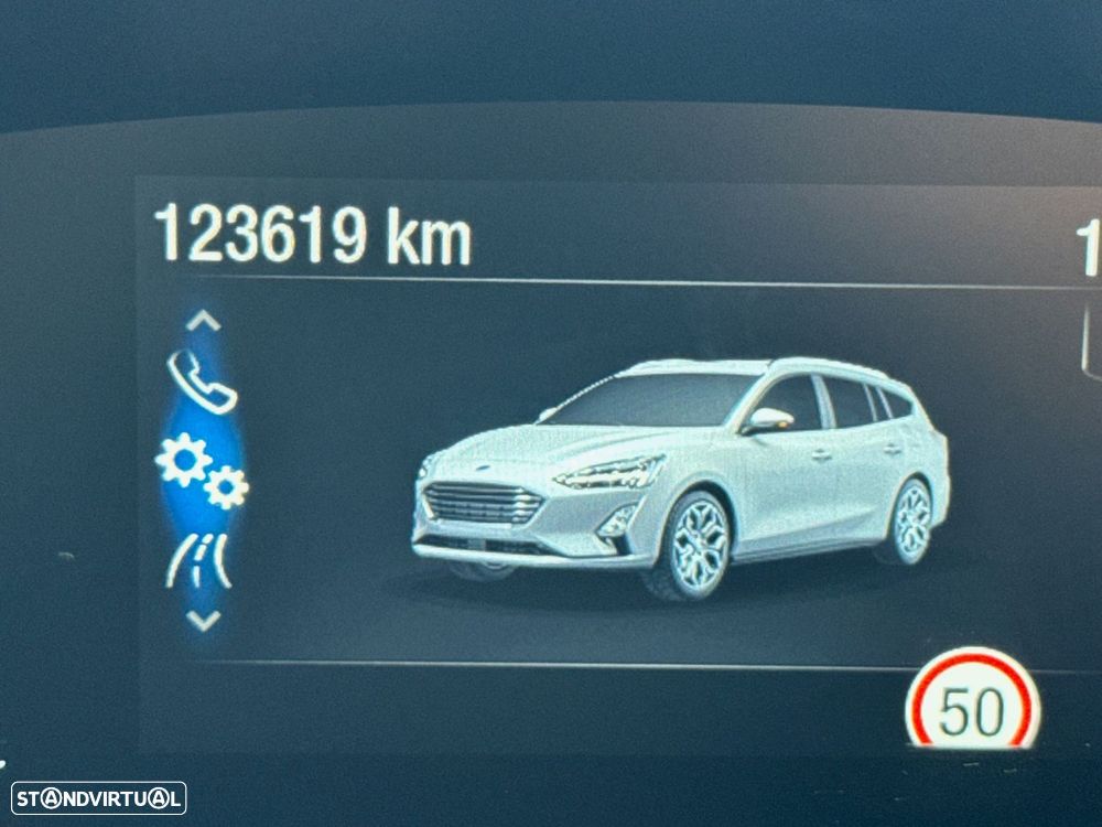 Ford Focus SW 1.0 EcoBoost Business - 26