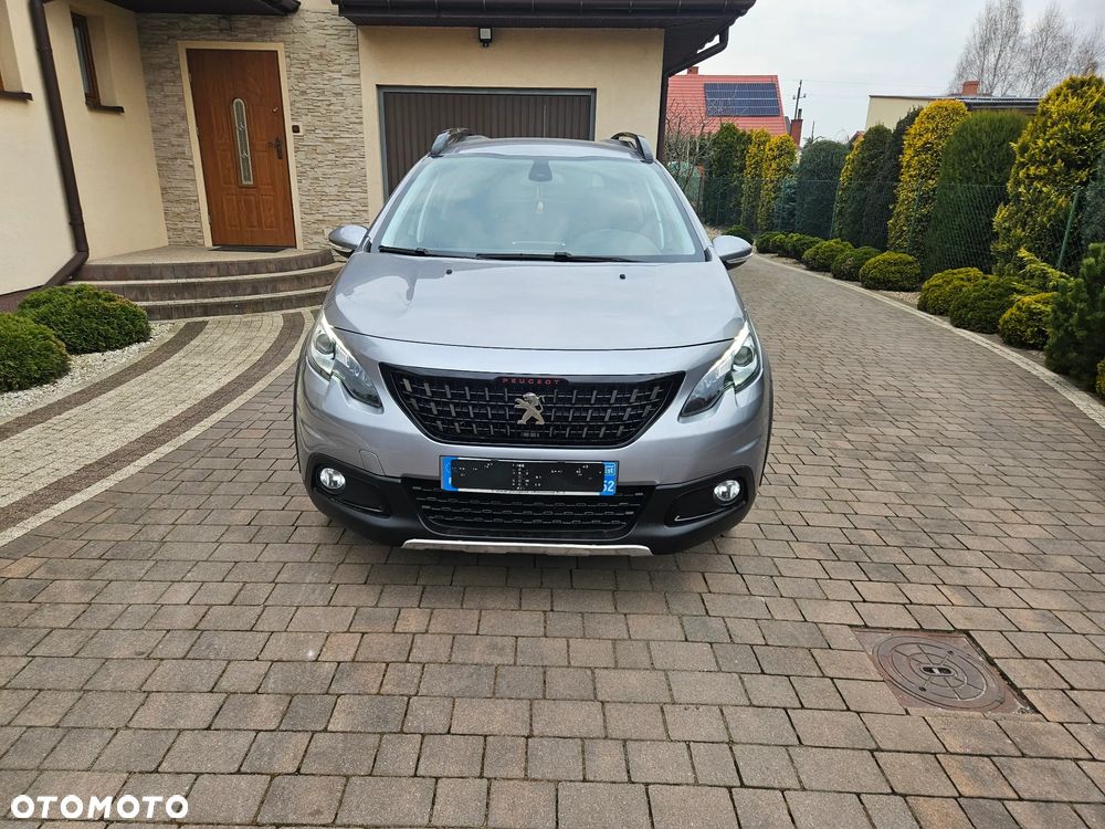 Peugeot 2008 1.5 BlueHDi GT Line S&S - 2