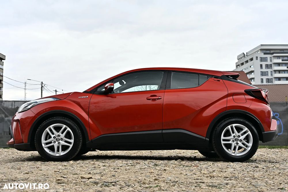 Toyota C-HR Flow - 12