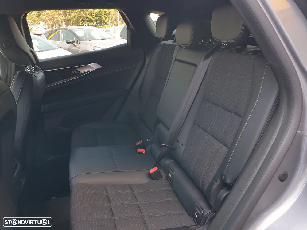 Renault Austral 1.3 Mild Hybrid Iconic Auto - 12