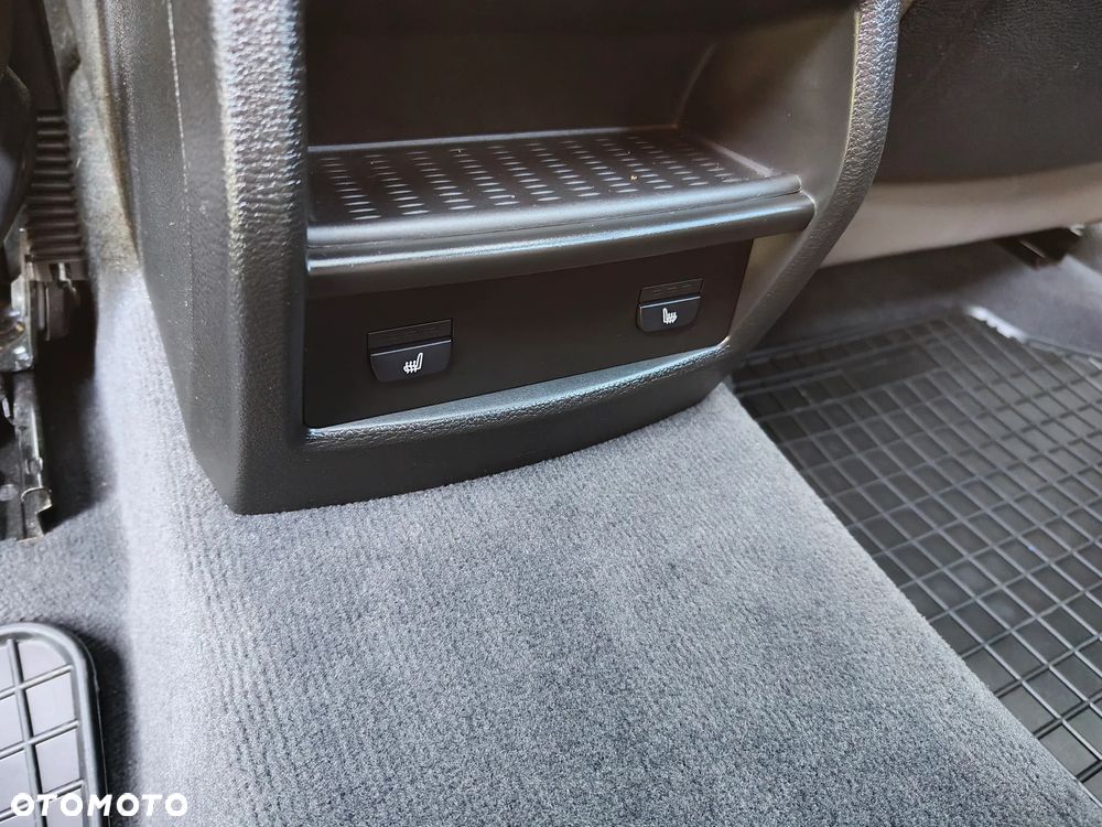 BMW X3 sDrive18d - 25