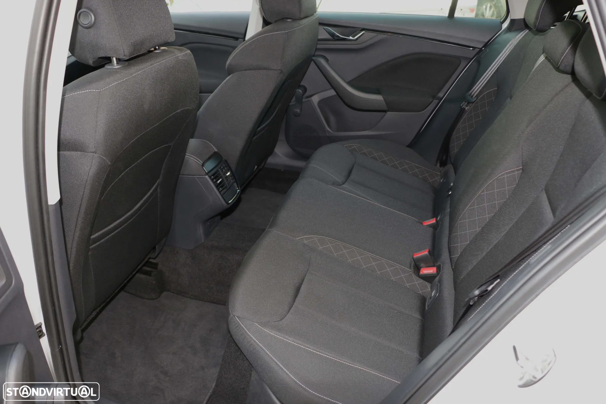 Skoda Kamiq 1.0 TSI Ambition DSG - 16