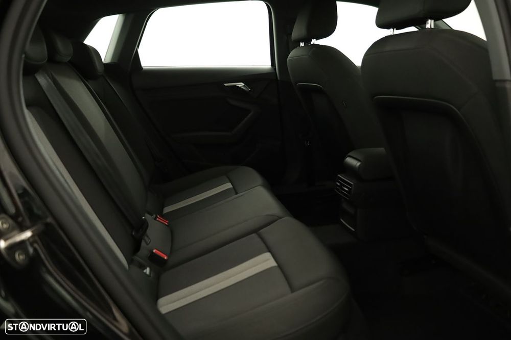 Audi A3 Sportback 30 TDI Advanced - 21