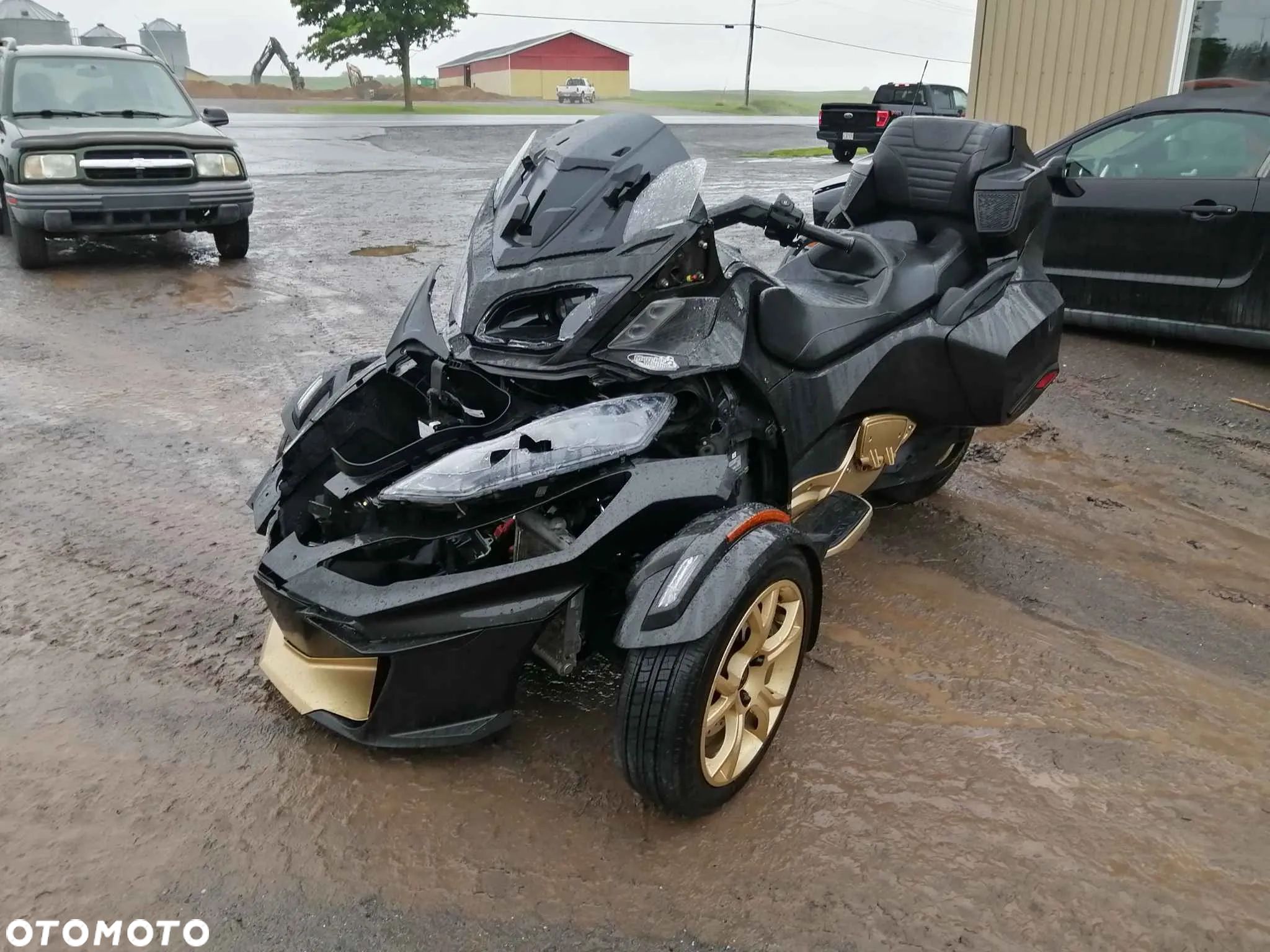 Can-Am Spyder - 1
