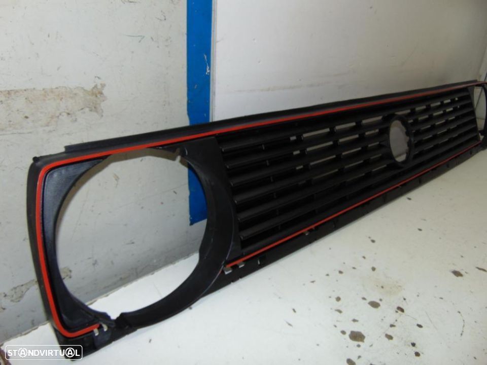 VW Golf 2 grelha frontal - 2