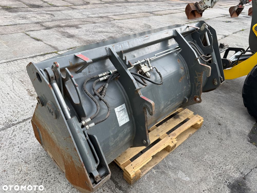 Wacker Neuson Ładowarka WL52 - 7
