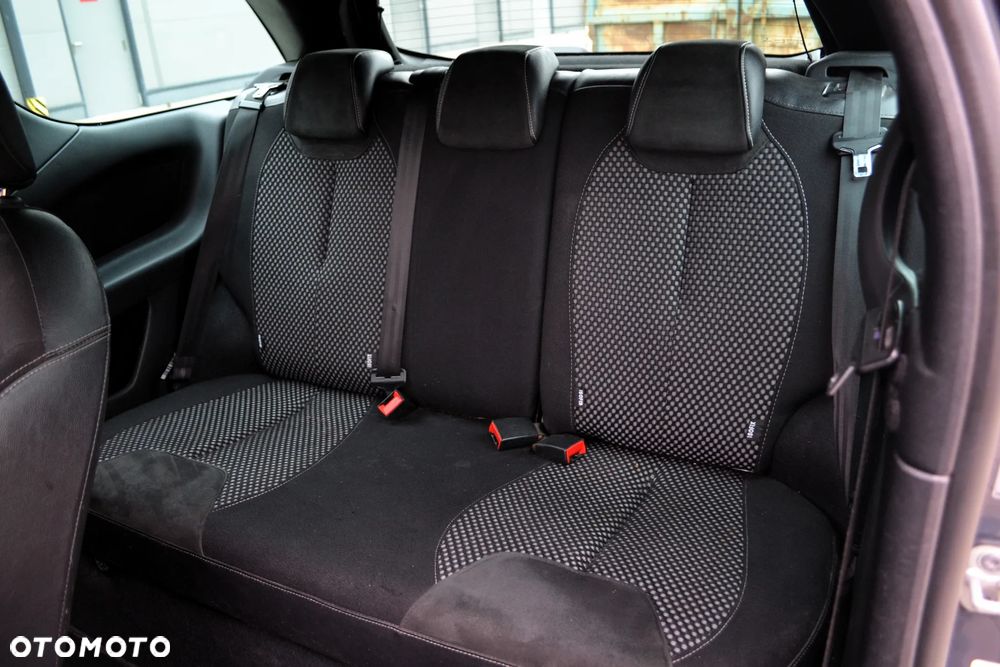 Citroën DS3 THP 155 SportChic - 8