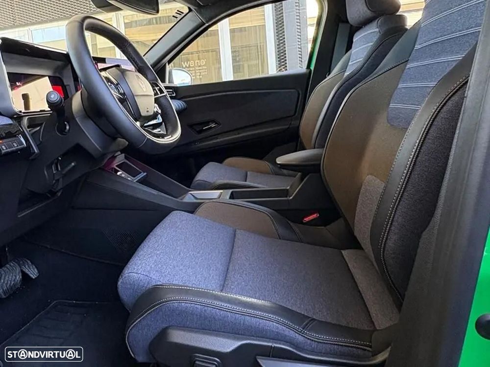Renault 5 E-Tech R Techno 150 Comfort Range - 22