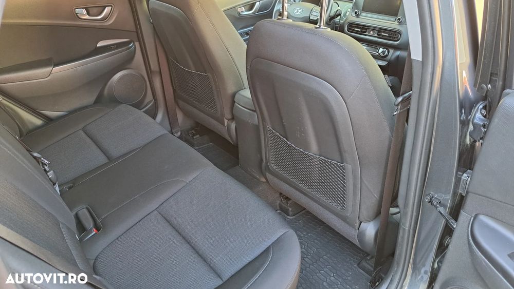 Hyundai KONA 1.0 T-GDI 120 CP 6MT 2WD Highway - 12