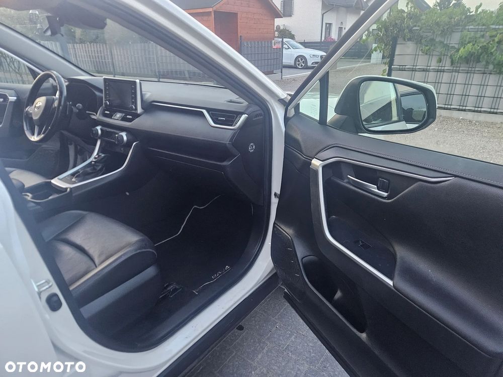 Toyota RAV4 - 19