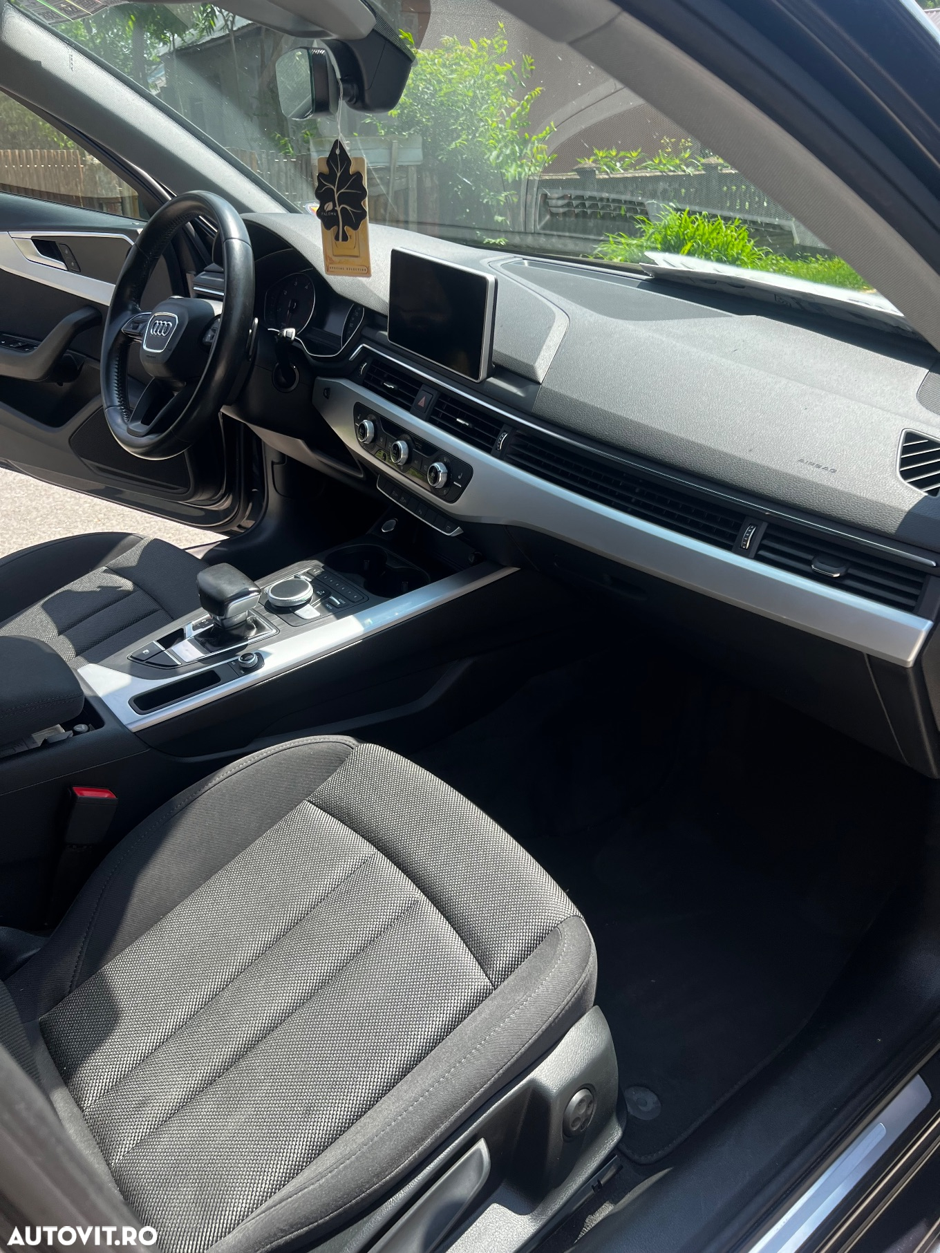 Audi A4 2.0 TDI S tronic - 7