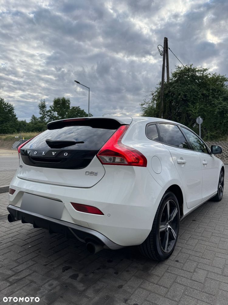 Volvo V40 - 2