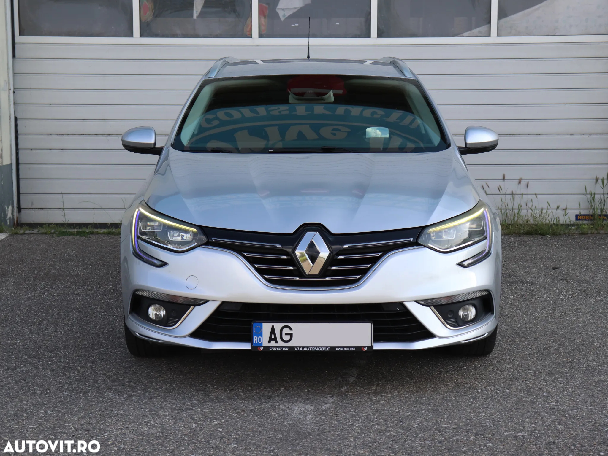 Renault Megane ENERGY dCi 110 EDC INTENS - 16