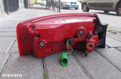 AUDI A5 8T8 SPORTBACK LIFT LAMPA PRAWA TYLNA LED 8T8945096F - 7