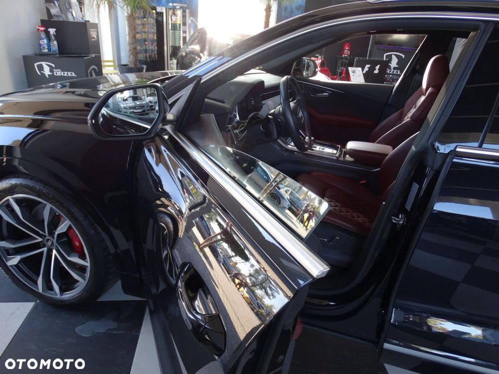 Audi SQ8 - 19