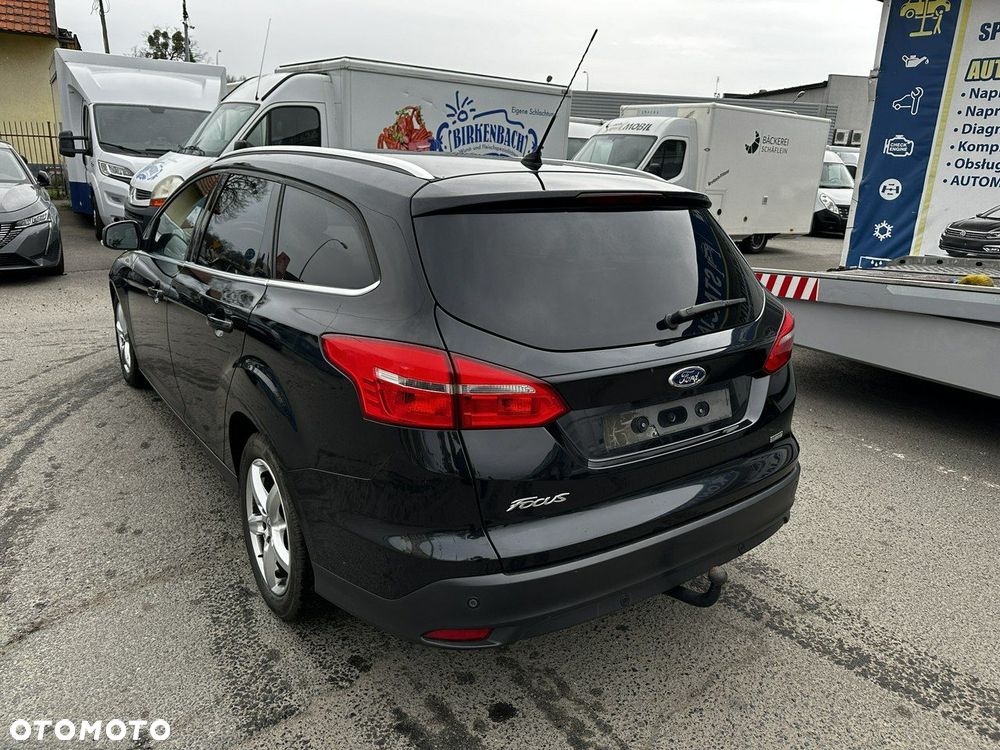 Ford Focus 1.0 EcoBoost Titanium Business - 33