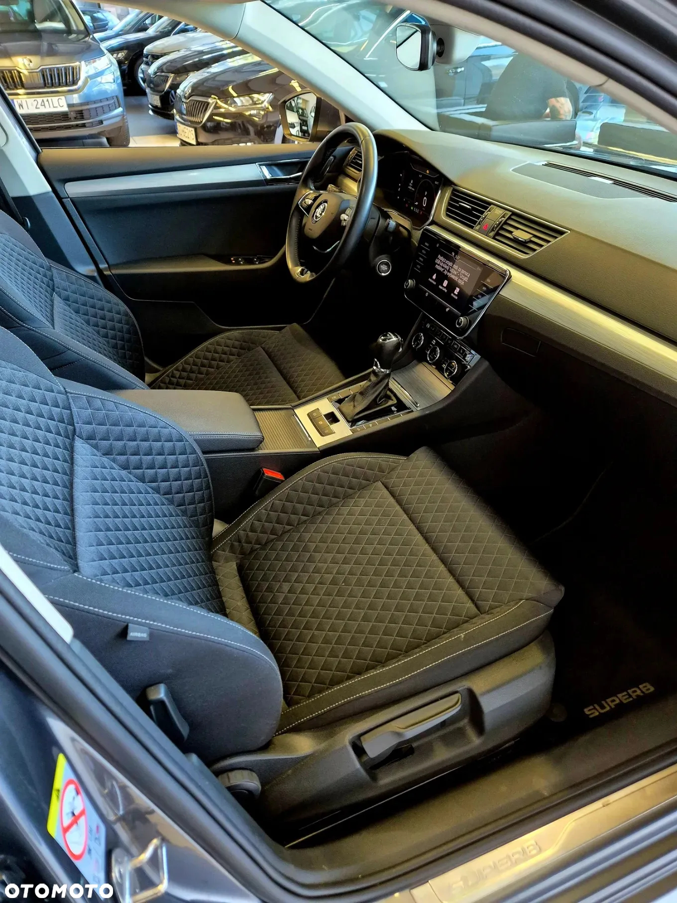 Skoda Superb 1.5 TSI Ambition DSG - 13