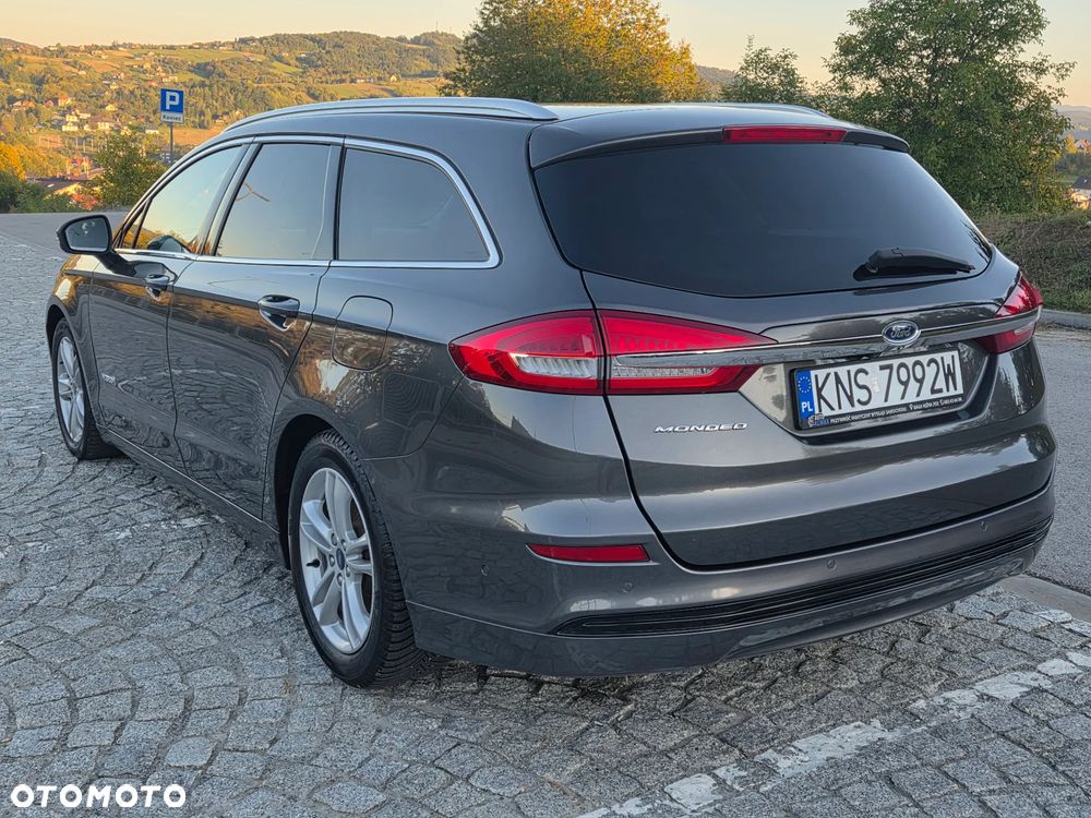 Ford Mondeo - 7