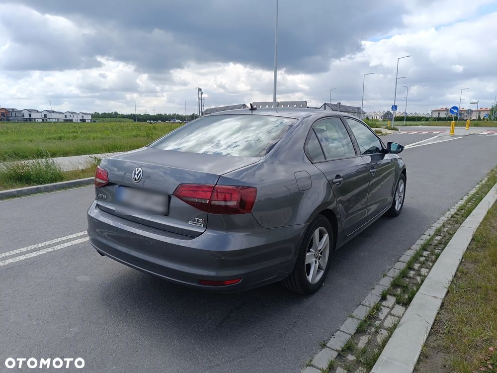 Volkswagen Jetta 1.2 TSI BMT Comfortline - 4