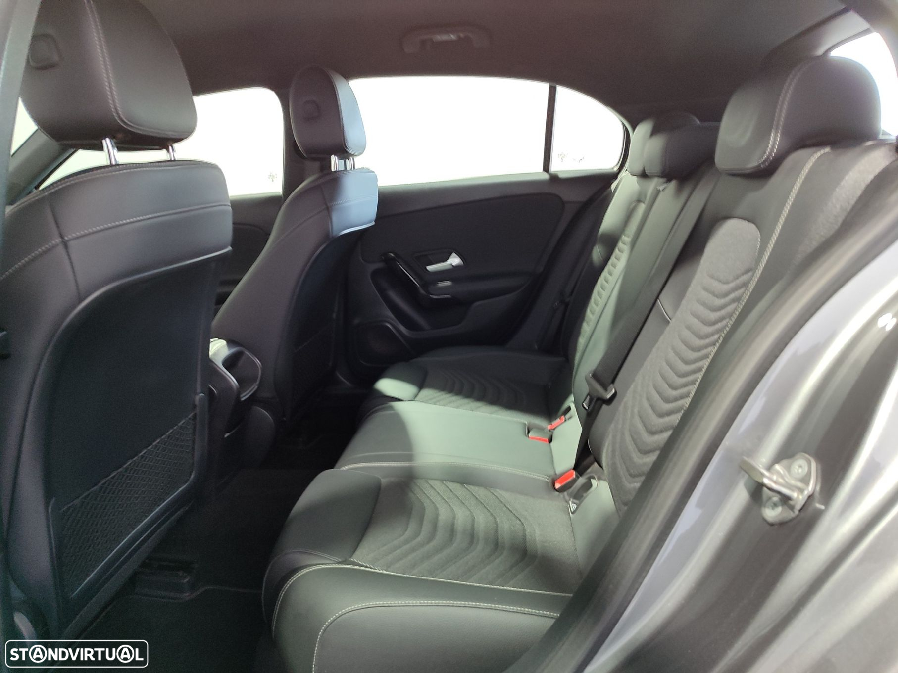 Mercedes-Benz A 200 Progressive - 14