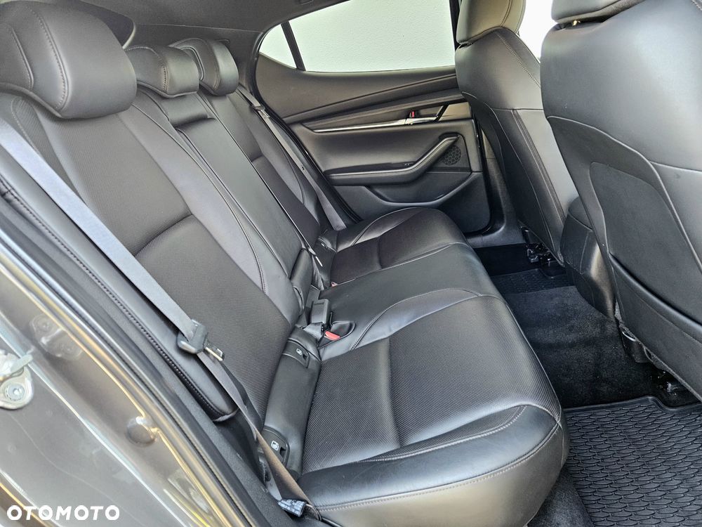 Mazda 3 - 36