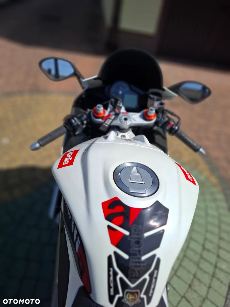 Aprilia RSV - 6