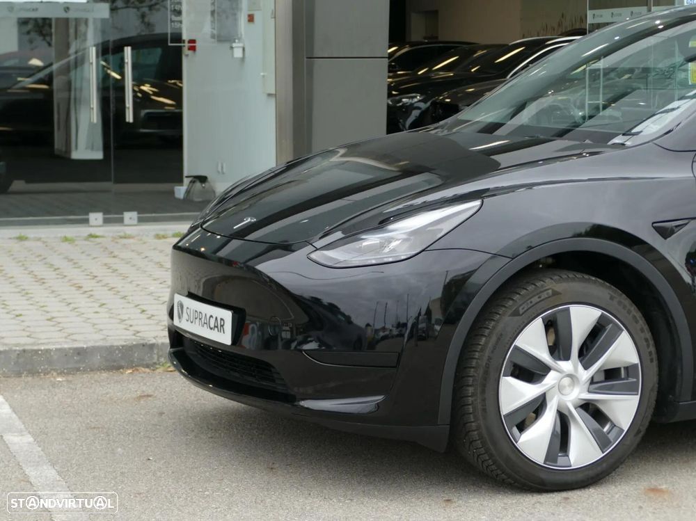 Tesla Model Y Standard - 4