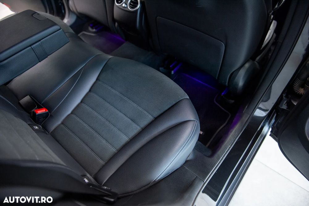 Mercedes-Benz GLC Coupe 220 d 4MATIC - 31