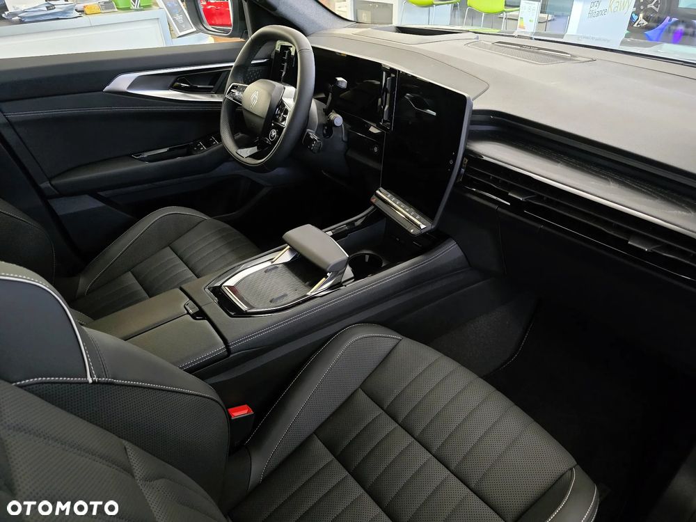 Renault Espace 1.2 E-Tech Full Hybrid 200 Iconic MMT 5os - 12