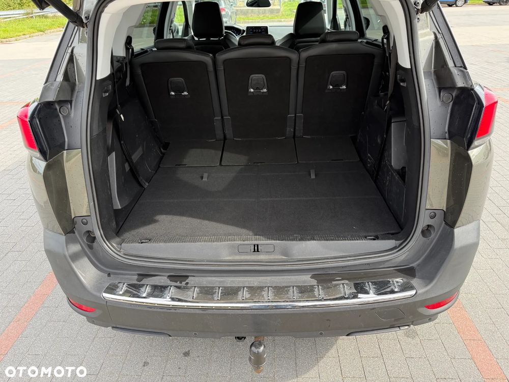 Peugeot 5008 1.6 PureTech Allure S&S EAT8 - 10