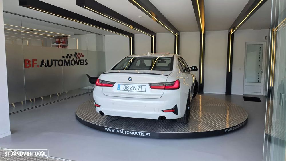 BMW 330 e Line Sport Auto - 18