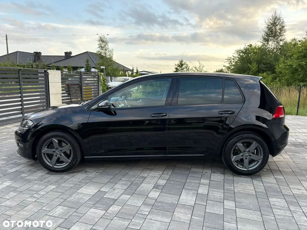 Volkswagen Golf 1.2 TSI BMT Trendline Perfectline - 13