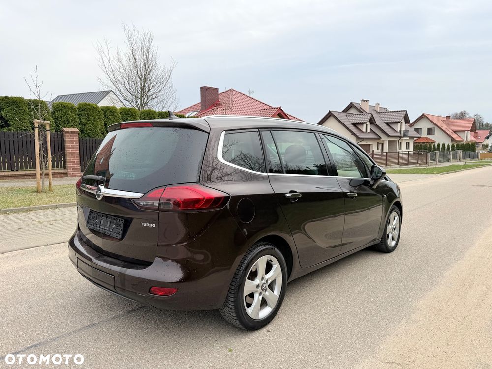 Opel Zafira - 3