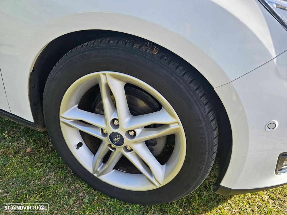 Ford Focus SW 1.0 EcoBoost Titanium Aut. - 6