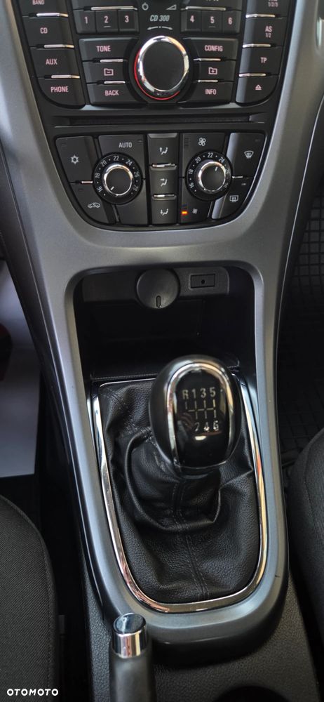 Opel Astra 1.6 CDTI Sport - 28