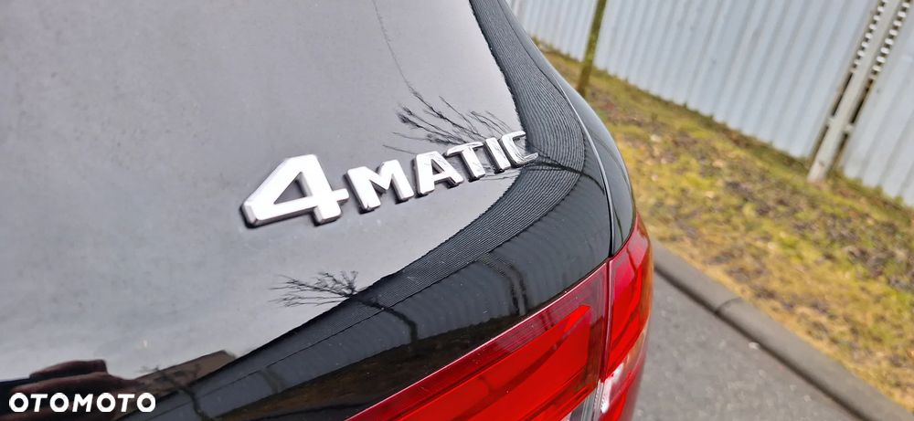 Mercedes-Benz GLC 250 4Matic 9G-TRONIC - 17