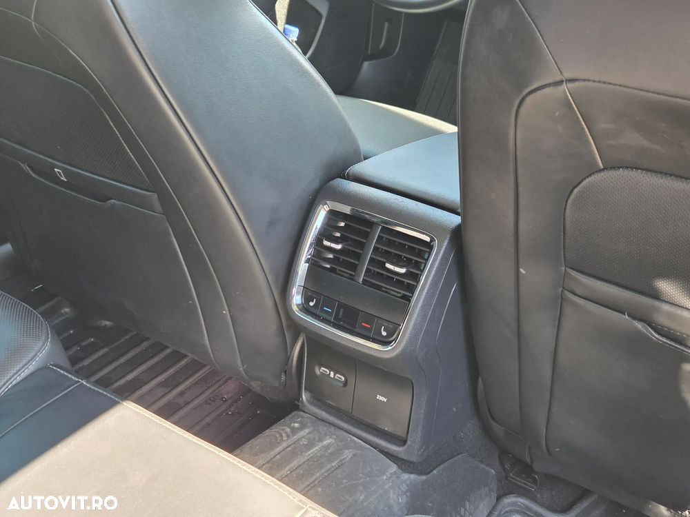 Skoda Octavia 2.0 TDI DSG Style - 4