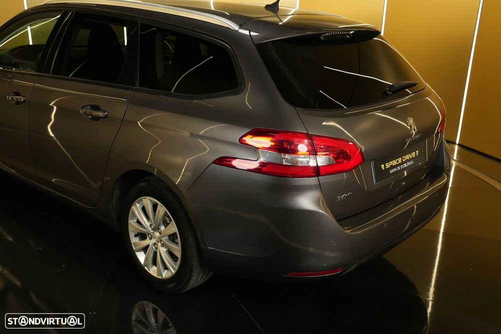 Peugeot 308 1.5 BlueHDi Style - 10