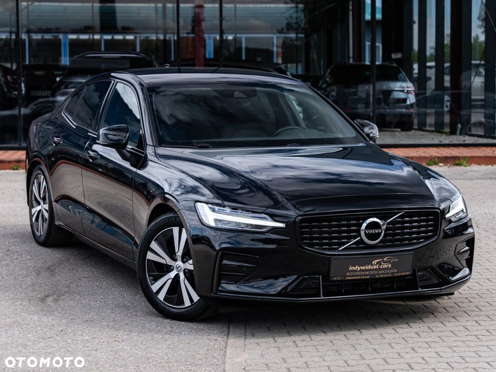 Volvo S60 B4 B DKG Plus Dark - 3