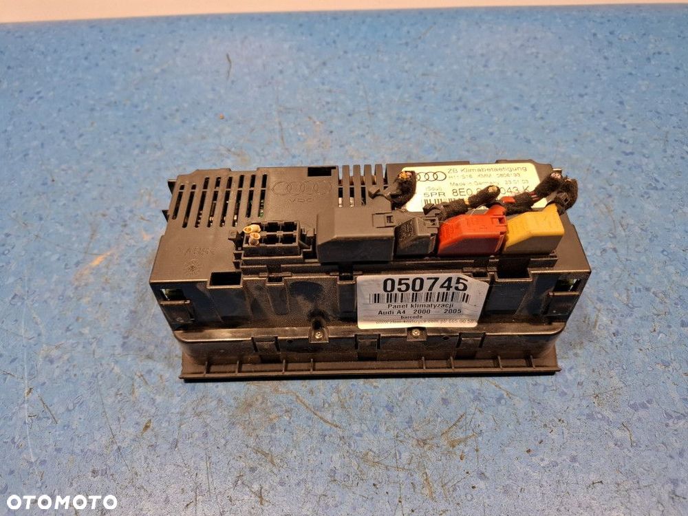 AUDI A4 B6 PANEL KLIMATYZACJI 2DIN 8E0820043K - 7