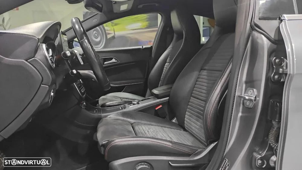Mercedes-Benz CLA 200 - 18