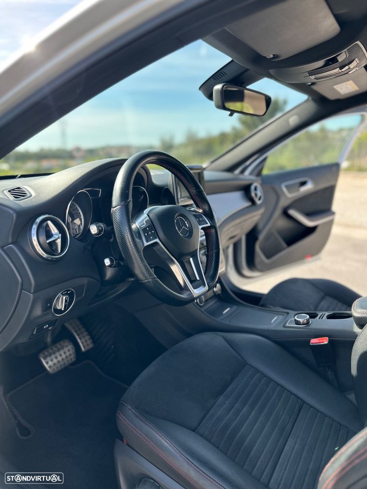 Mercedes-Benz GLA 200 (CDI) d 7G-DCT AMG Line - 12