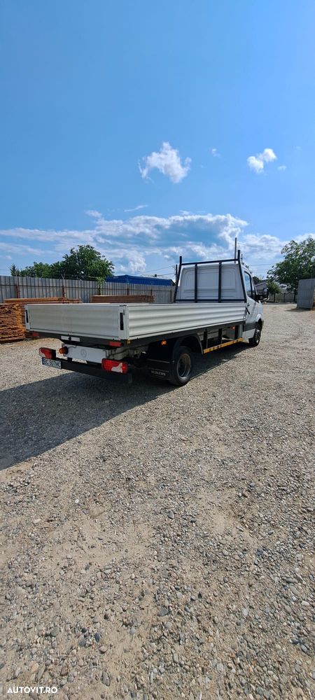 Mercedes-Benz Sprinter - 7